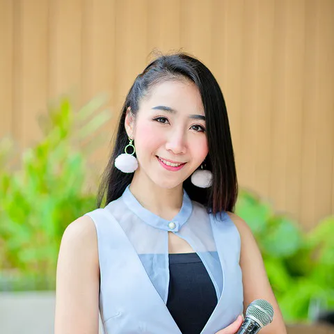 ศรุตา รังษีเสริมสุข Mc