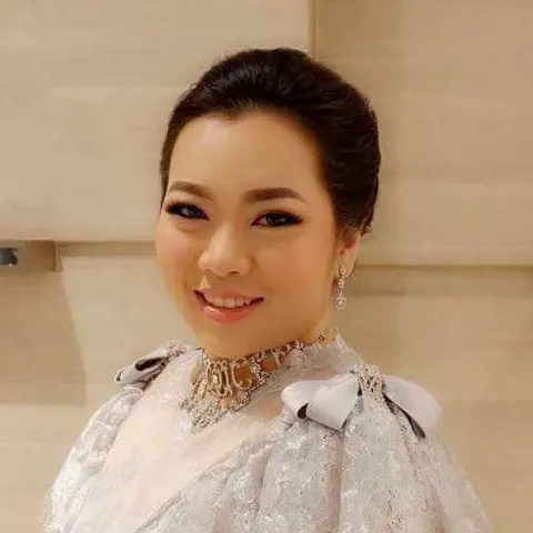 ชนันธร สวัสดิบุตร Mc